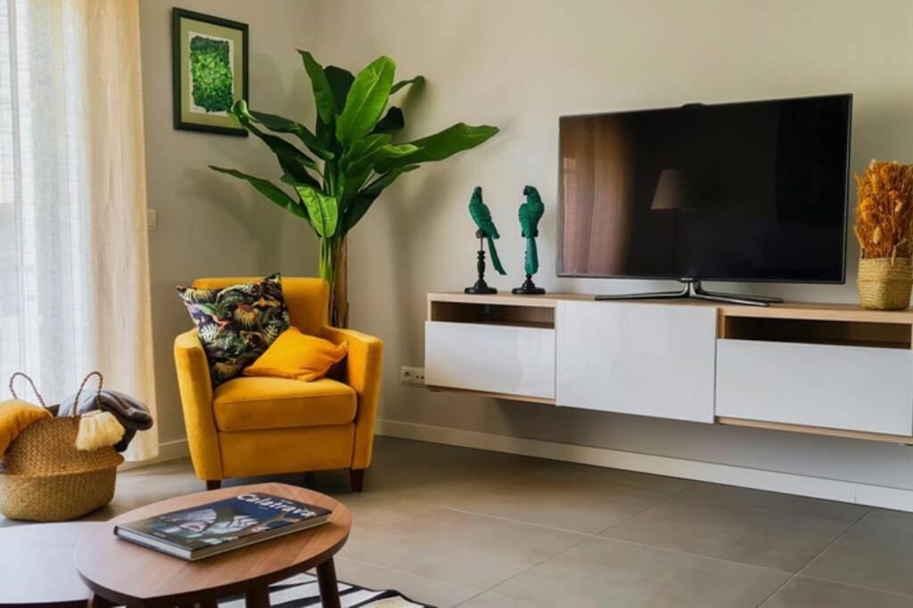 Comfort Zone Beach Apartment クアルテイラ エクステリア 写真